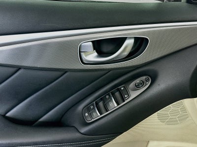 2015 INFINITI Q50 Premium