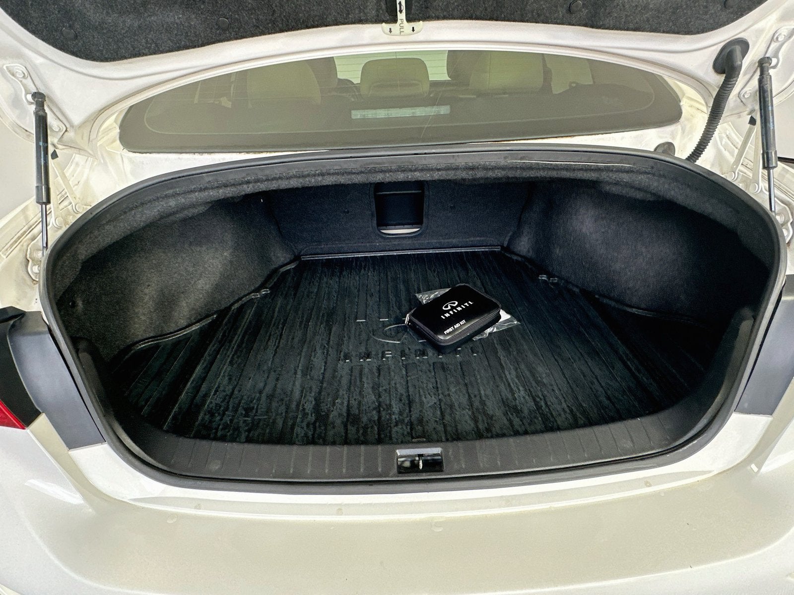 2015 INFINITI Q50 Premium