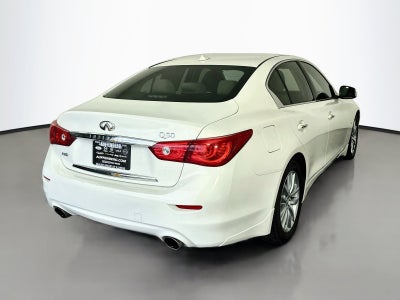 2015 INFINITI Q50 Premium