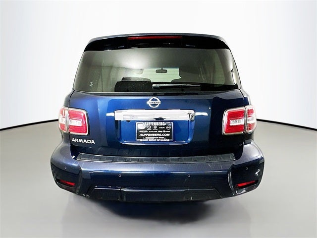 2017 Nissan Armada SV