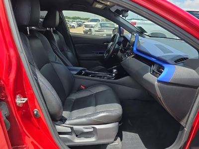 2020 Toyota C-HR XLE