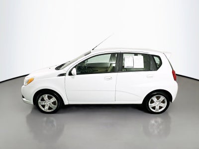 2011 Chevrolet Aveo5 2LT