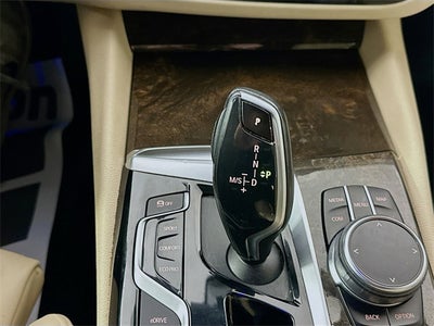 2019 BMW 5 Series 530e iPerformance