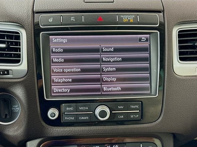 2016 Volkswagen Touareg VR6 FSI Lux