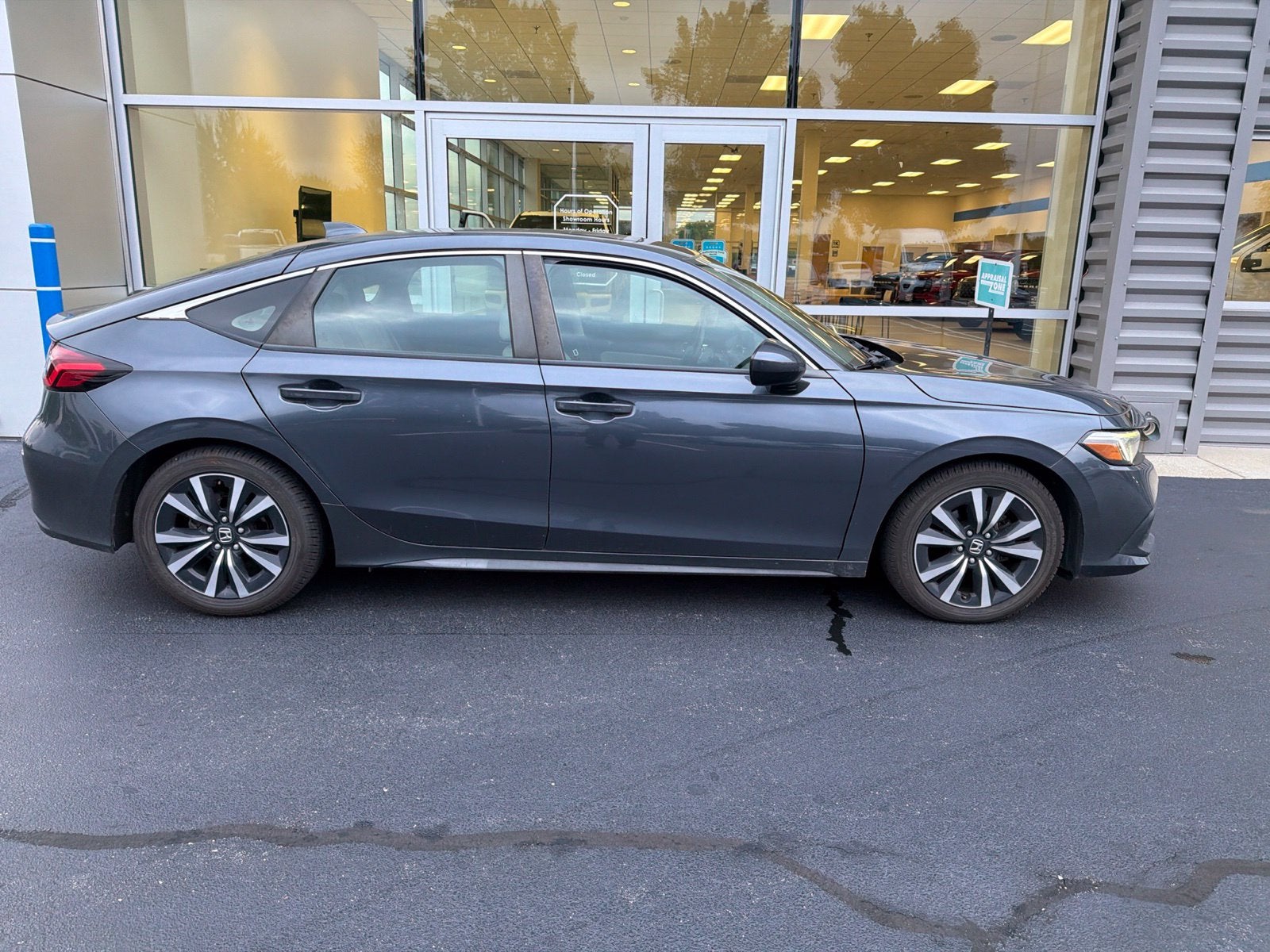 2022 Honda Civic EX-L