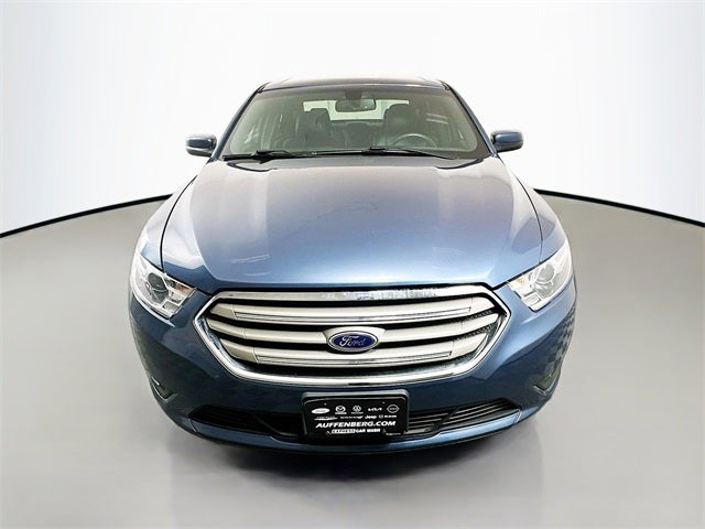 2018 Ford Taurus SEL