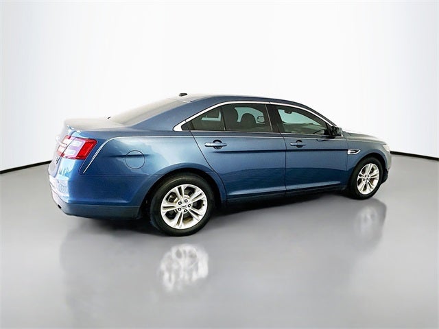 2018 Ford Taurus SEL