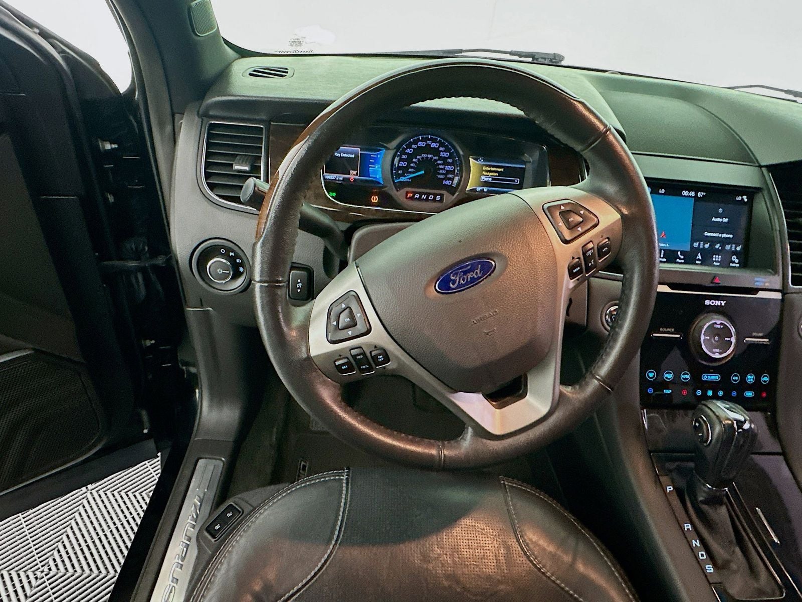 2018 Ford Taurus Limited