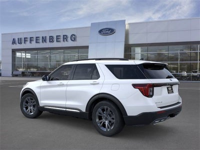 2025 Ford Explorer Active