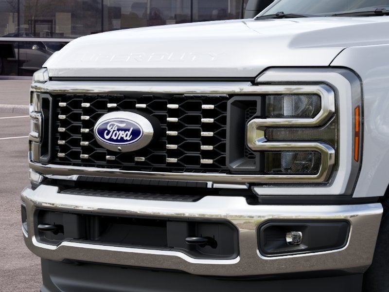 2027 Ford F-350SD XLT DRW