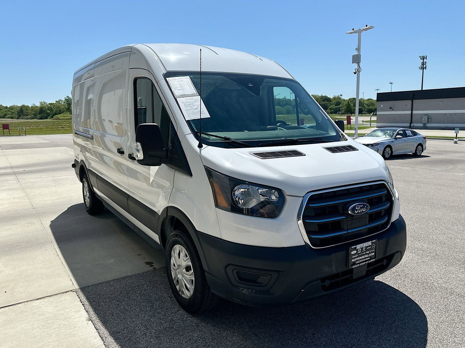 2023 Ford E-Transit BEV 350 Med Roof 148 WB's photo