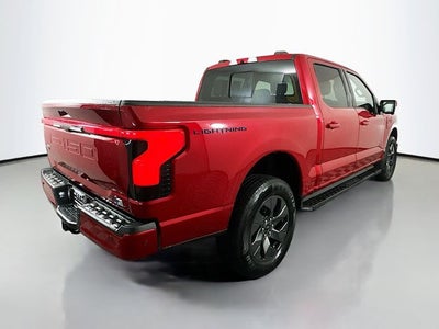 2023 Ford F-150 Lightning Lariat