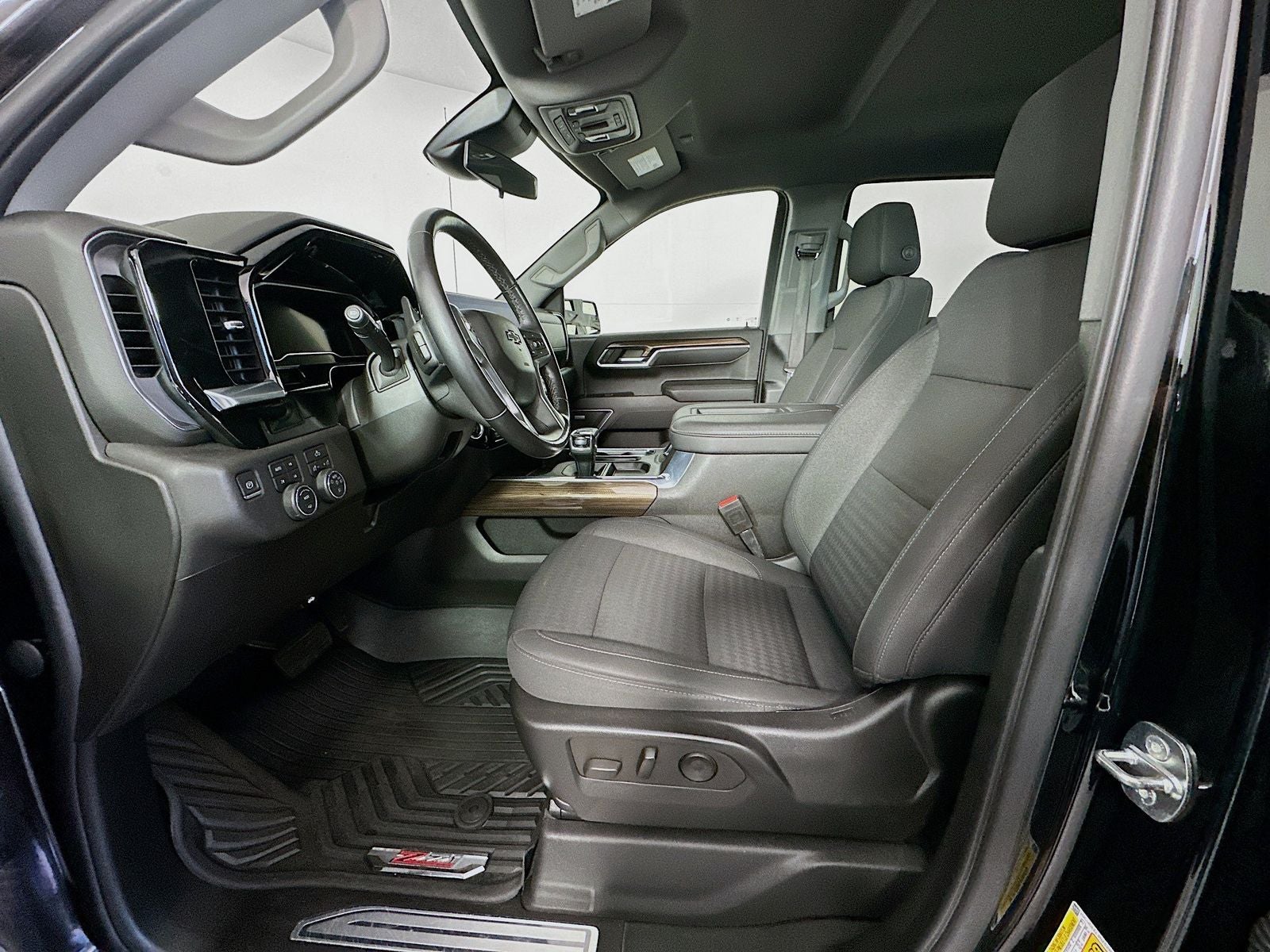 2022 Chevrolet Silverado 1500 RST - Photo 22