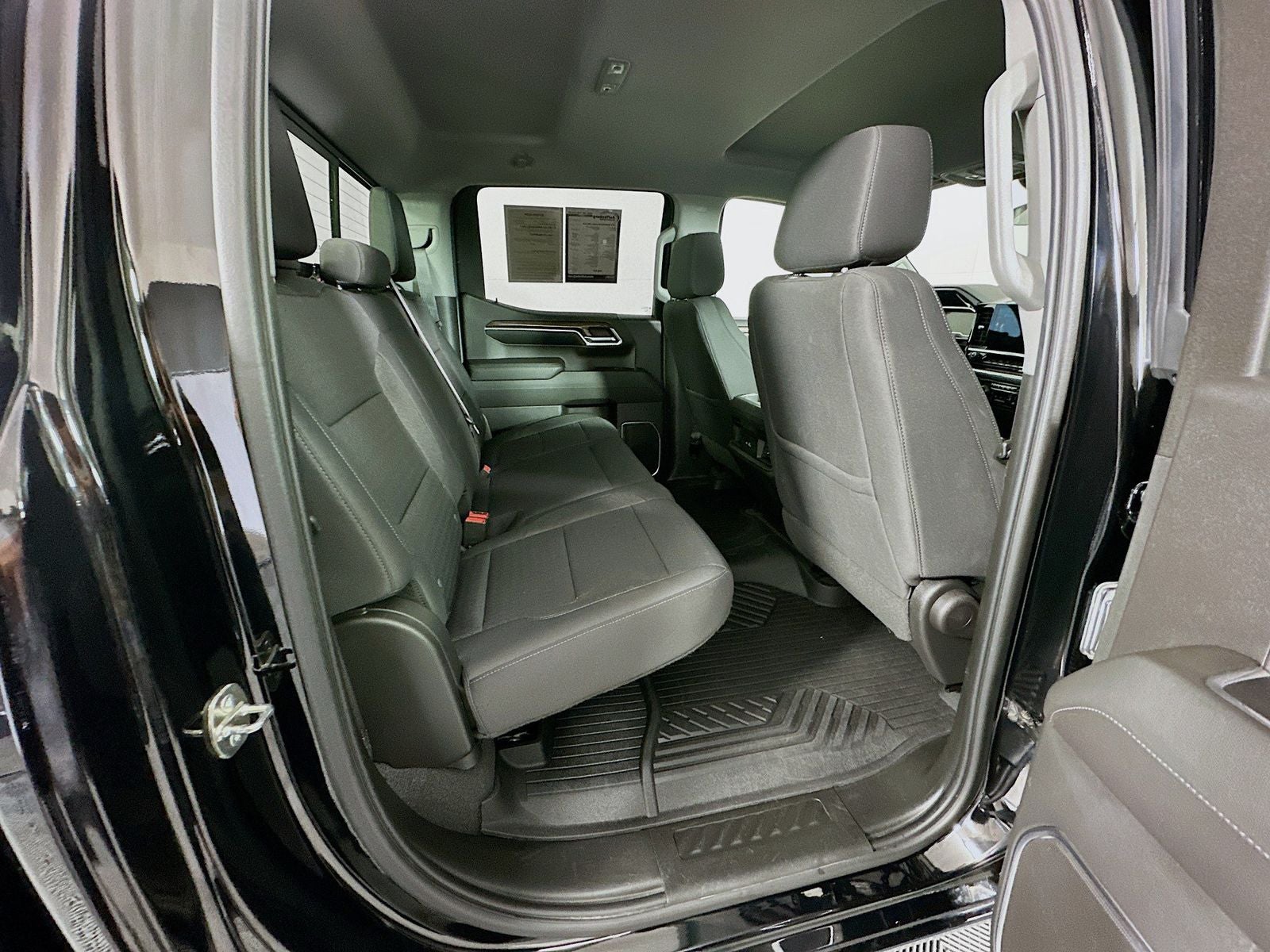 2022 Chevrolet Silverado 1500 RST - Photo 31