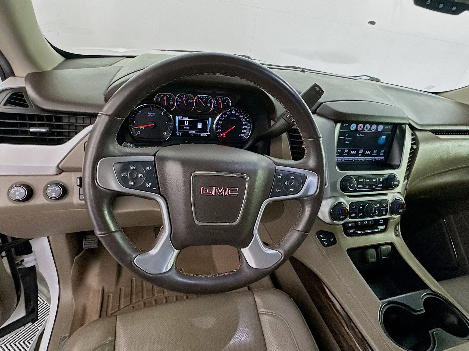 2020 GMC Yukon SLT