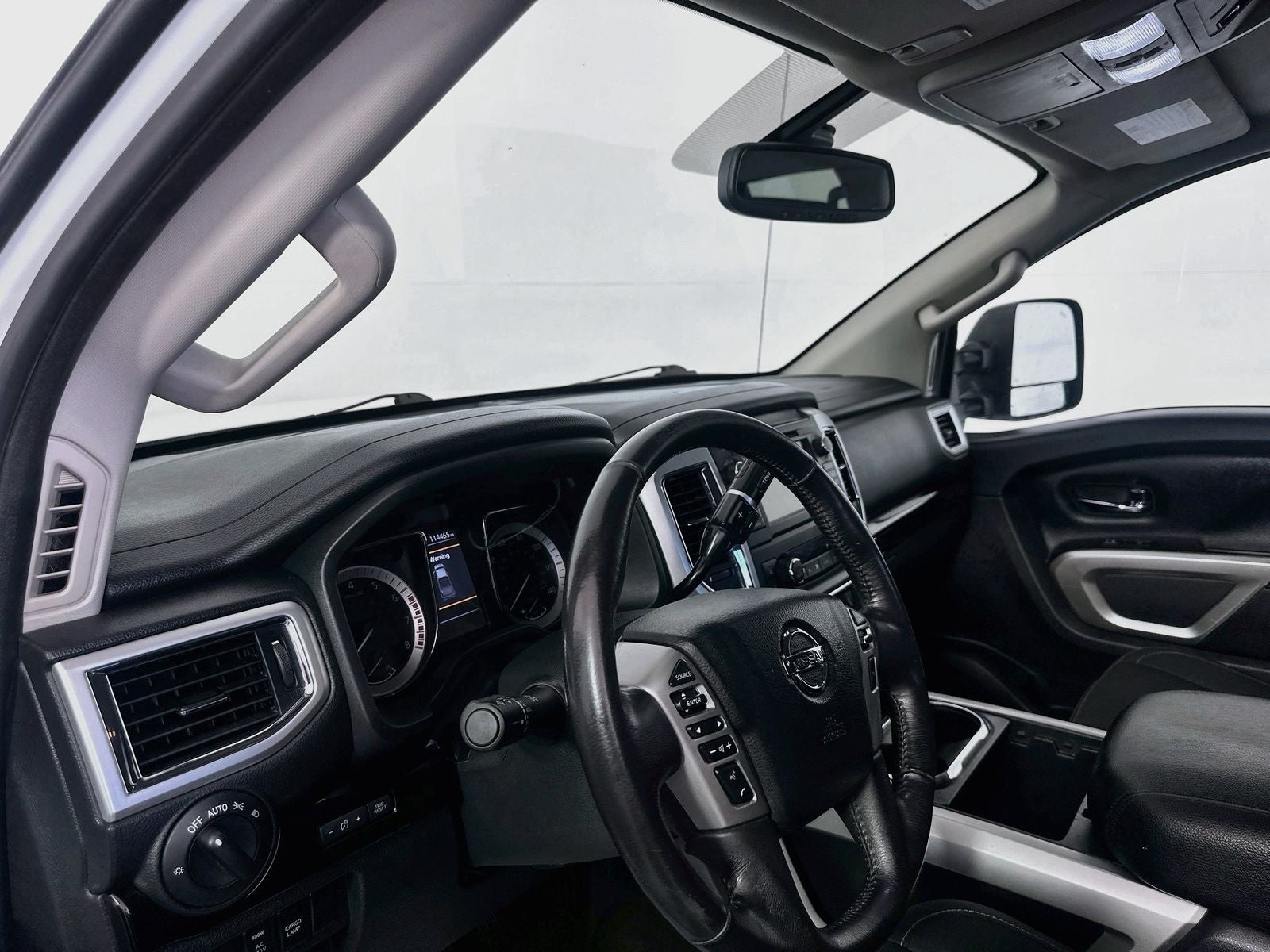 2019 Nissan Titan SV
