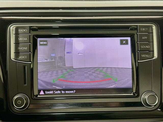 2018 Volkswagen Beetle 2.0T SE