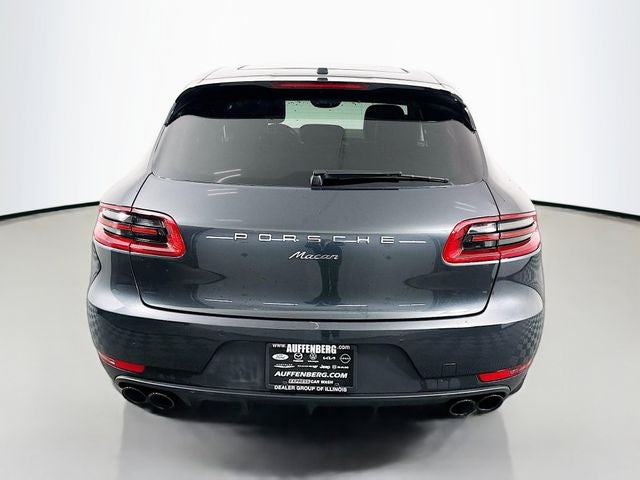 2018 Porsche Macan Base