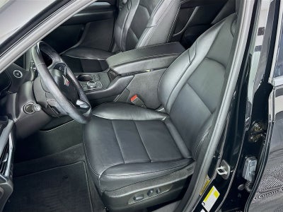 2022 Cadillac XT4 Premium Luxury