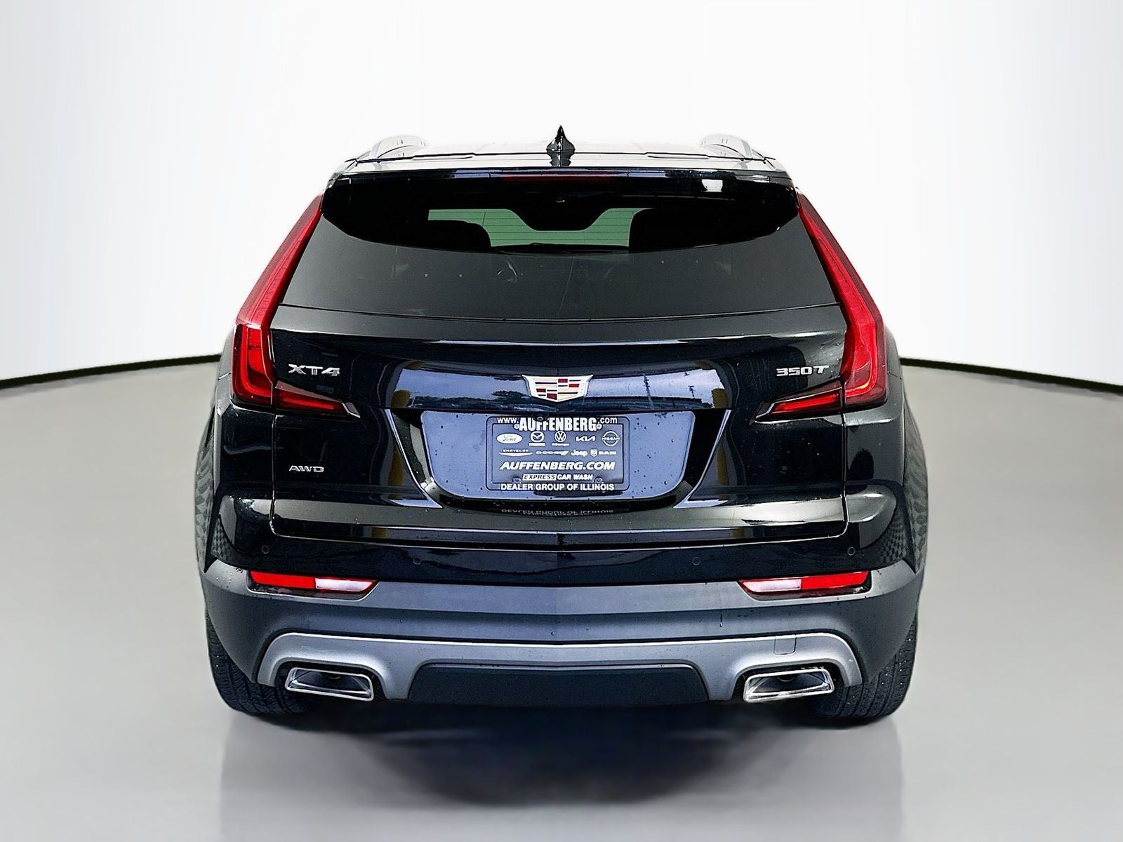 2022 Cadillac XT4 Premium Luxury