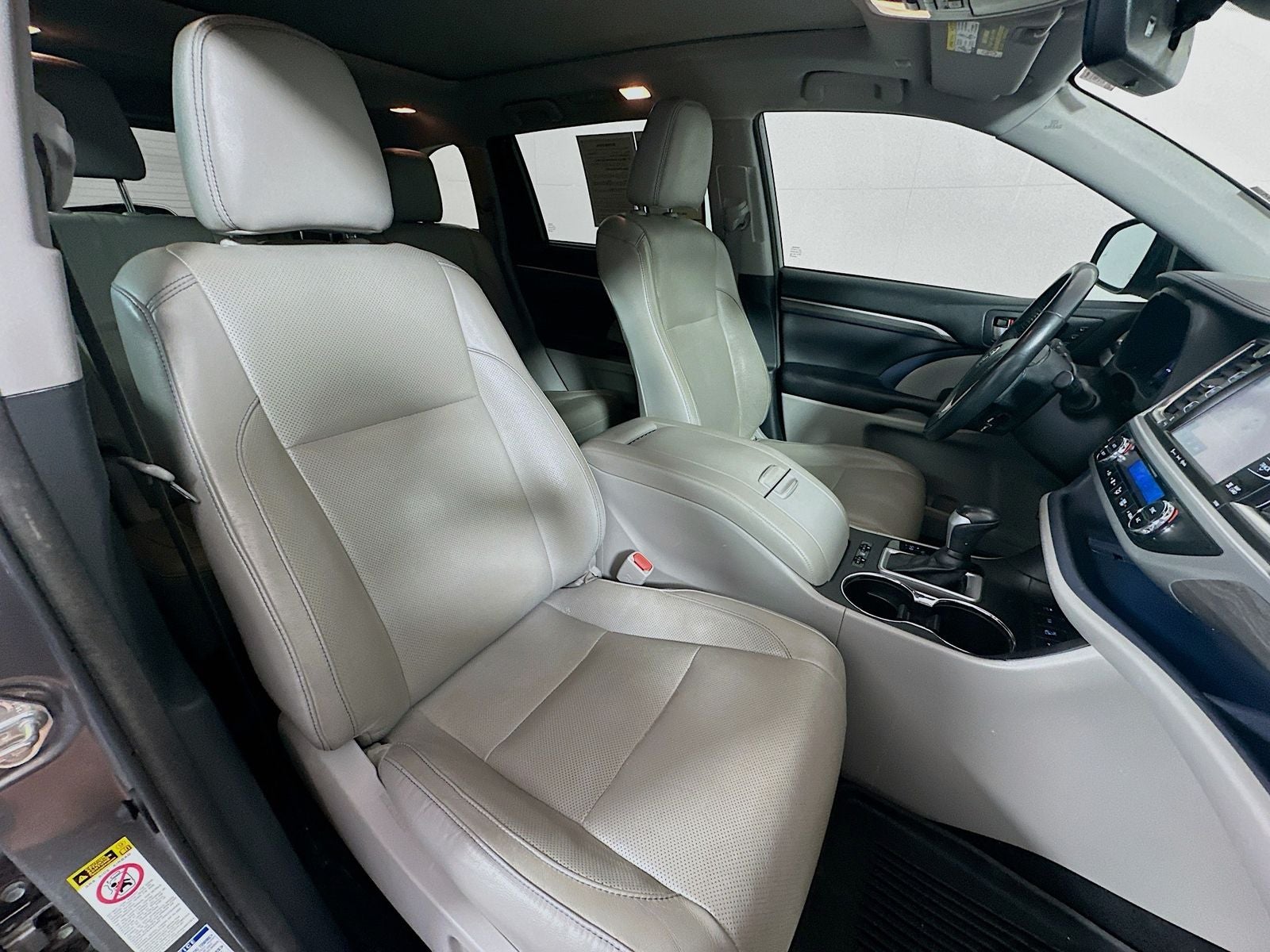 2018 Toyota Highlander Limited Platinum