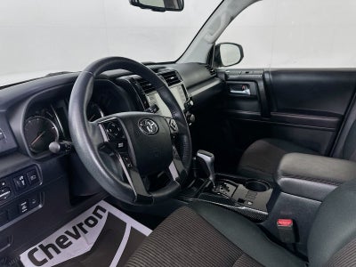 2022 Toyota 4Runner TRD Off-Road