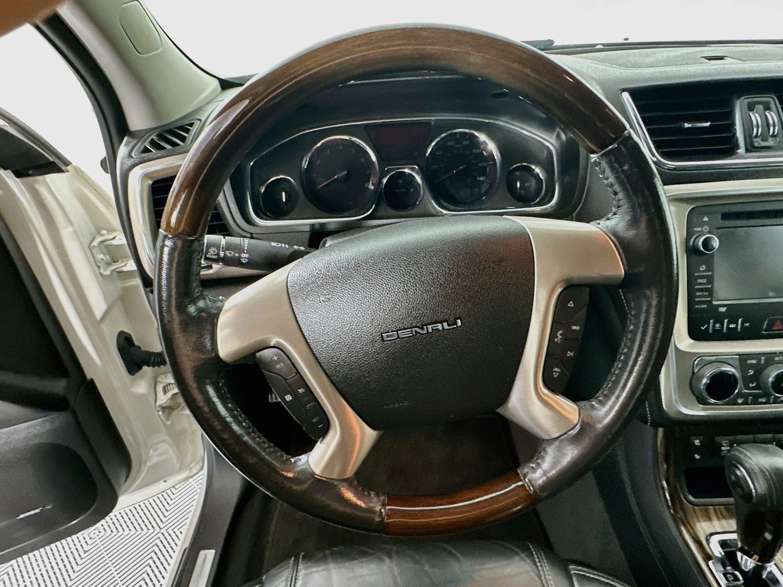 2013 GMC Acadia Denali