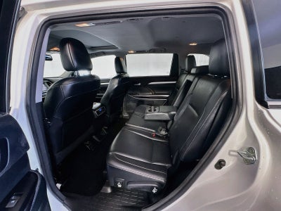 2016 Toyota Highlander XLE V6