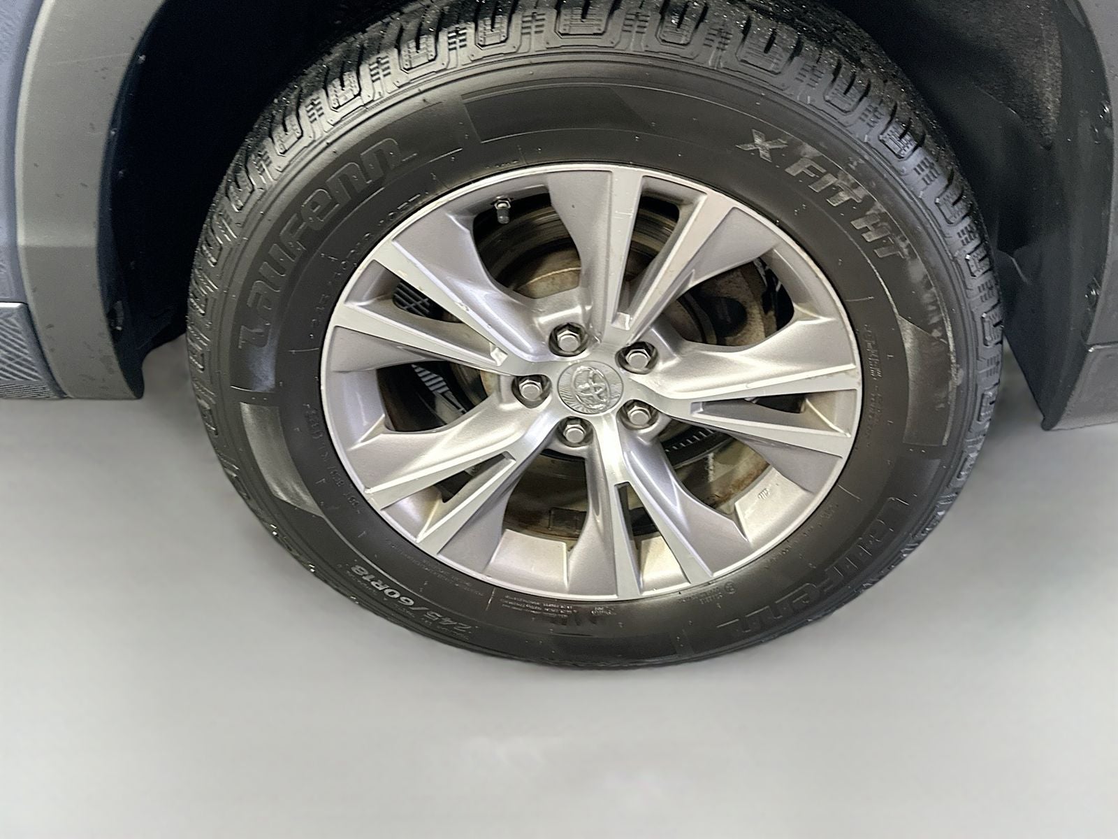 2015 Toyota Highlander LE Plus V6