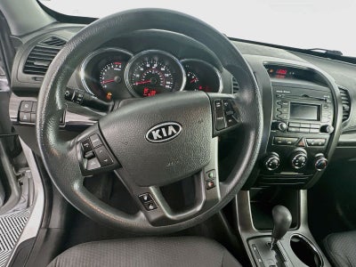 2011 Kia Sorento LX