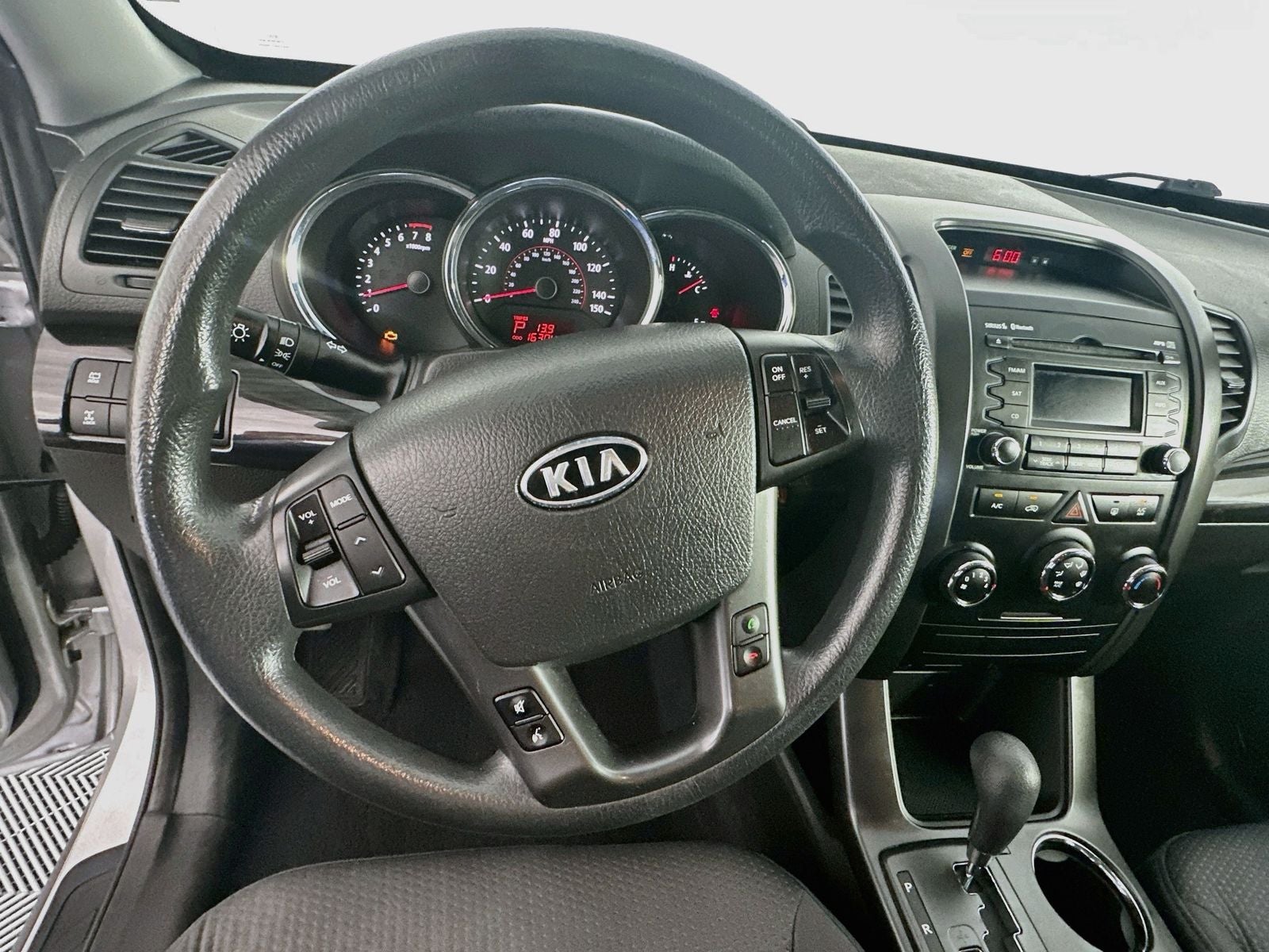 2011 Kia Sorento LX