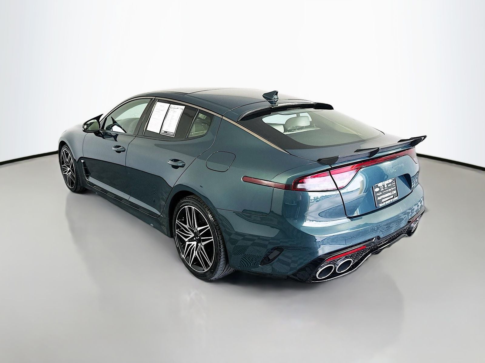2022 Kia Stinger GT1