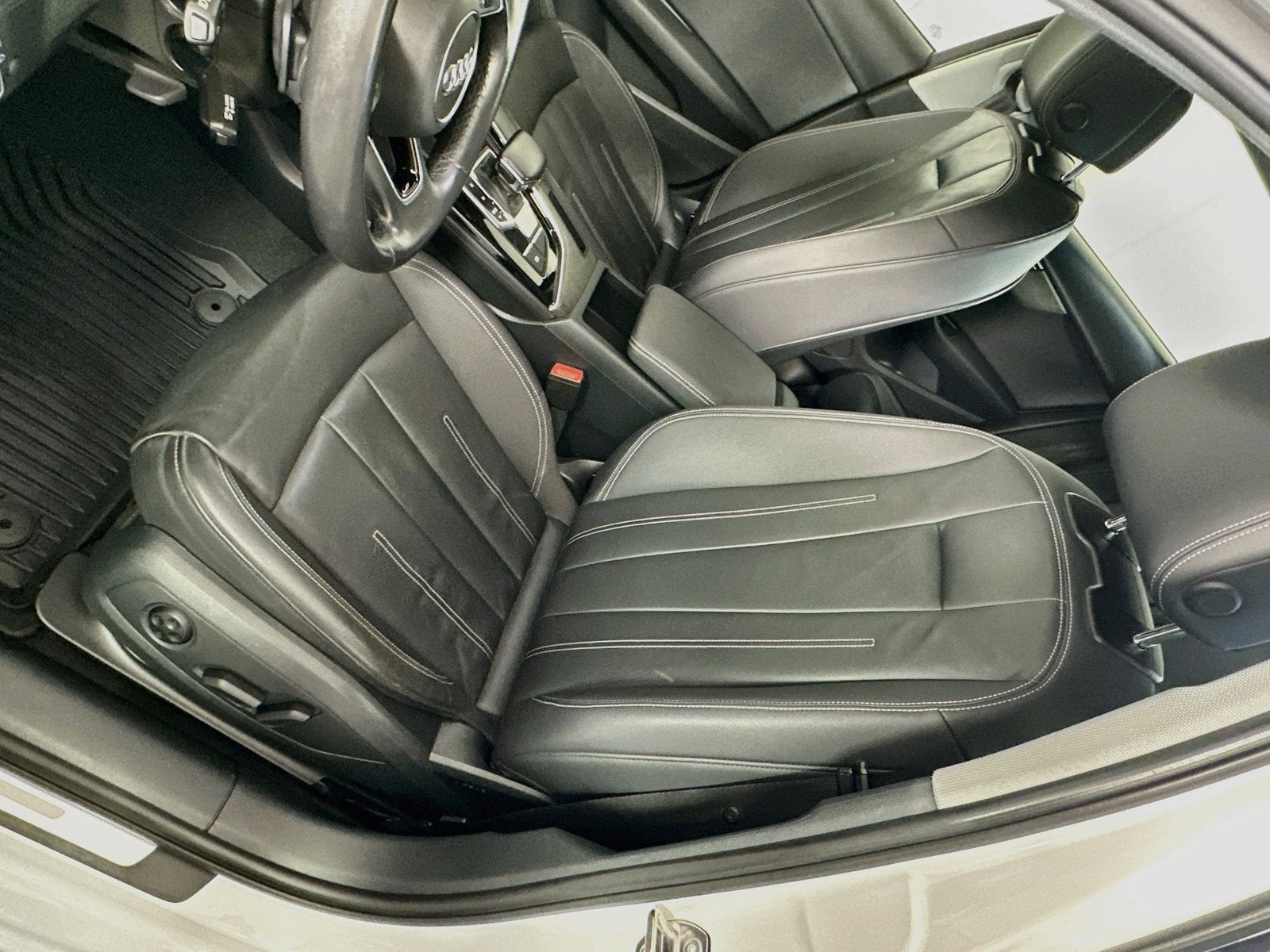 2021 Audi A4 40 Premium quattro