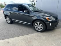 2016 Volvo XC60 T6 Platinum
