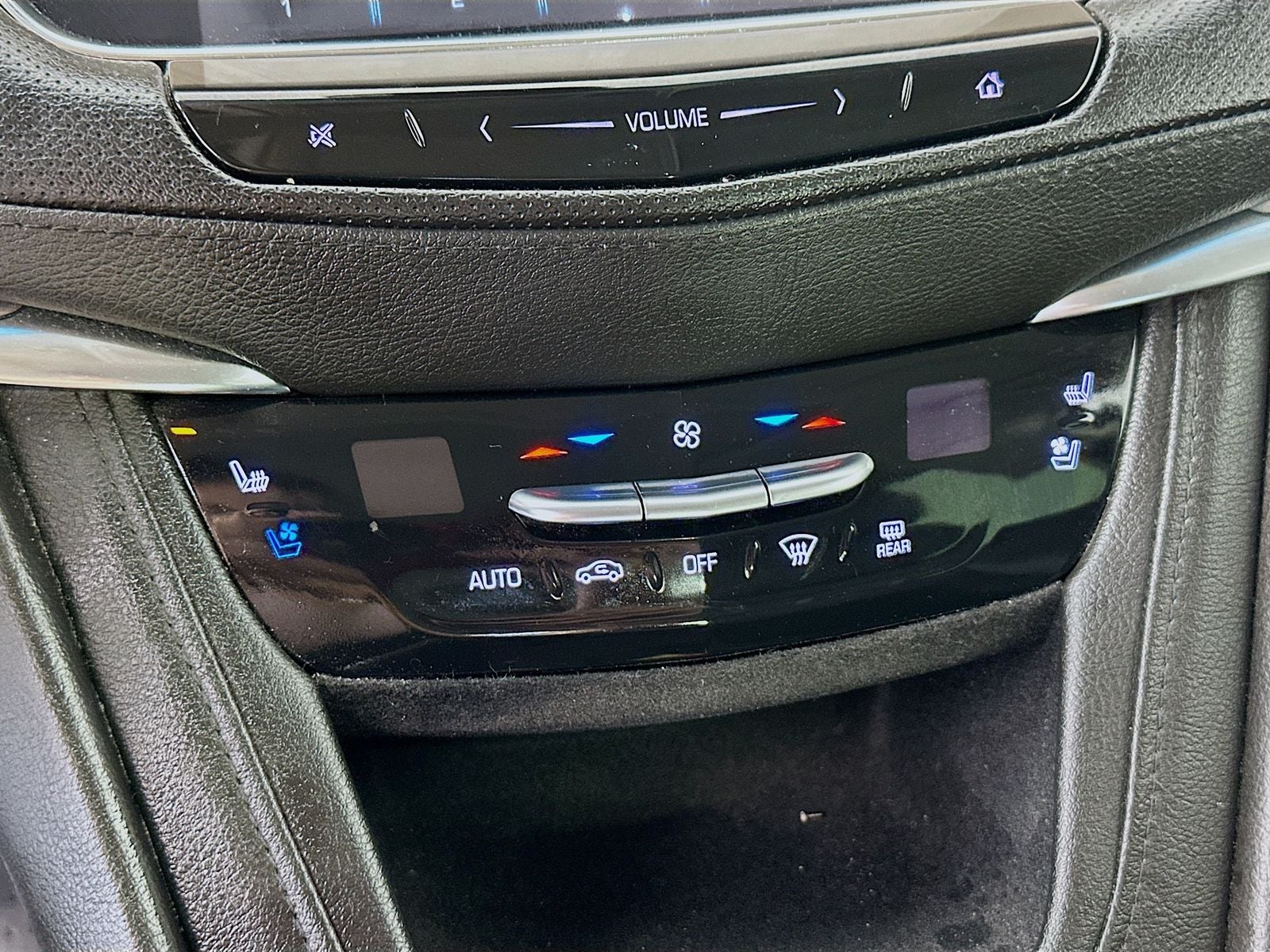 2018 Cadillac XT5 Premium Luxury FWD