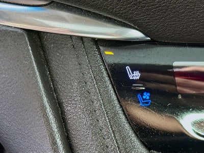 2018 Cadillac XT5 Premium Luxury FWD