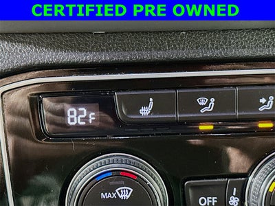 2022 Volkswagen Atlas Cross Sport 2.0T SE w/Technology