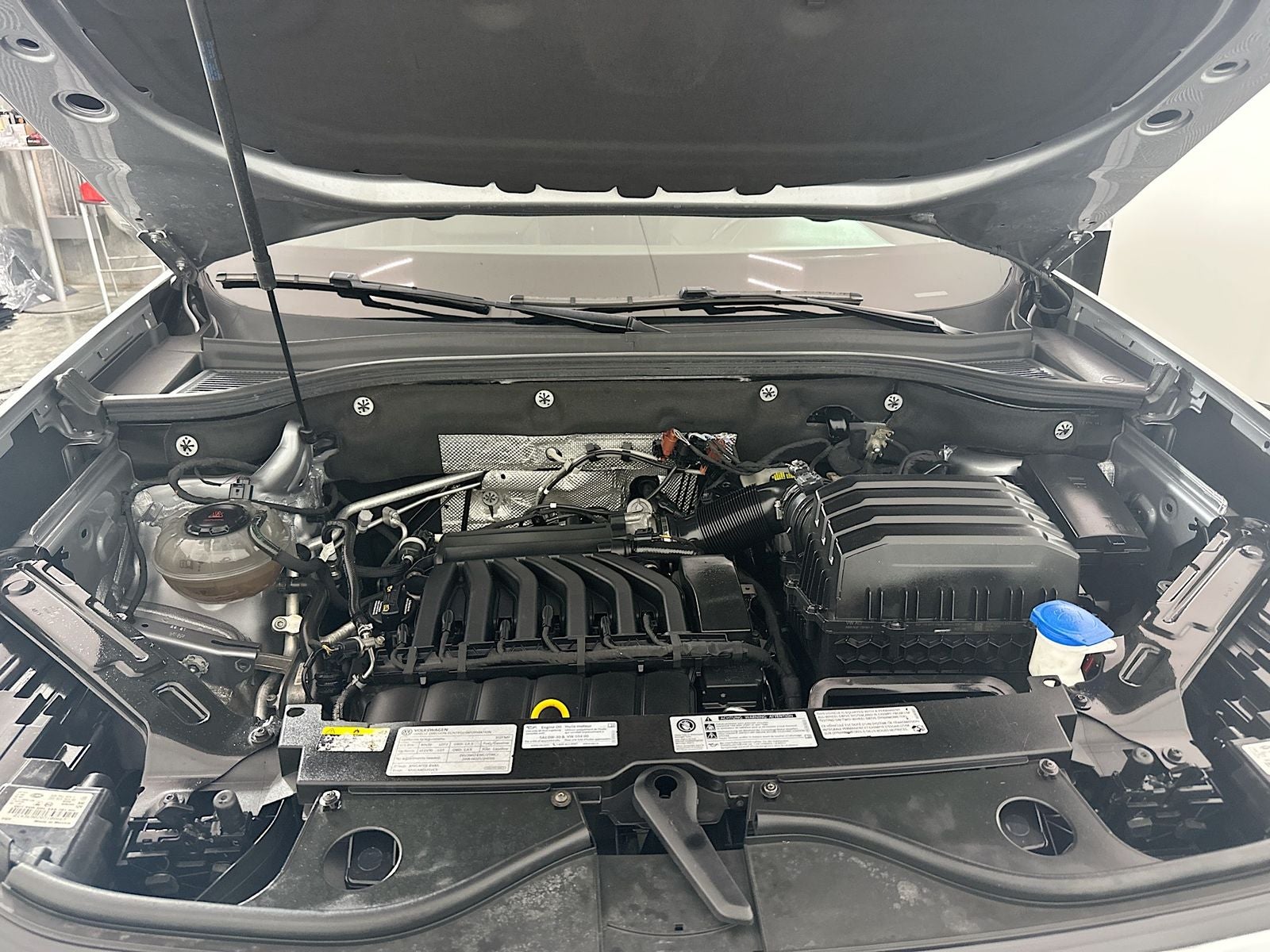 2021 Volkswagen Atlas 3.6L V6 SE w/Technology