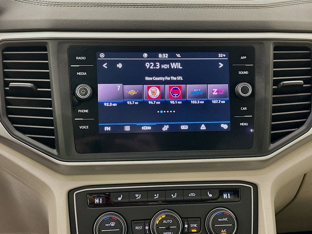 2021 Volkswagen Atlas 3.6L V6 SE w/Technology R-Line