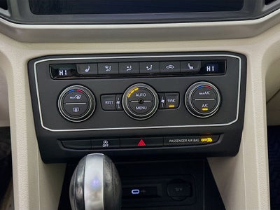 2021 Volkswagen Atlas 3.6L V6 SE w/Technology R-Line