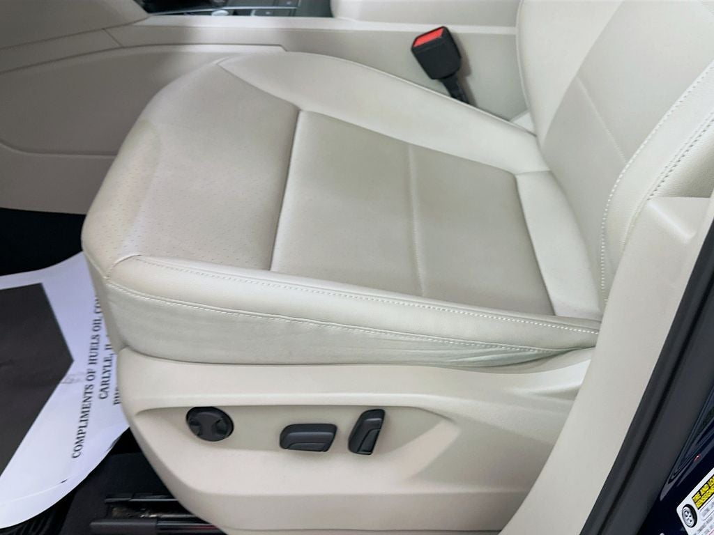 2021 Volkswagen Atlas 3.6L V6 SE w/Technology R-Line