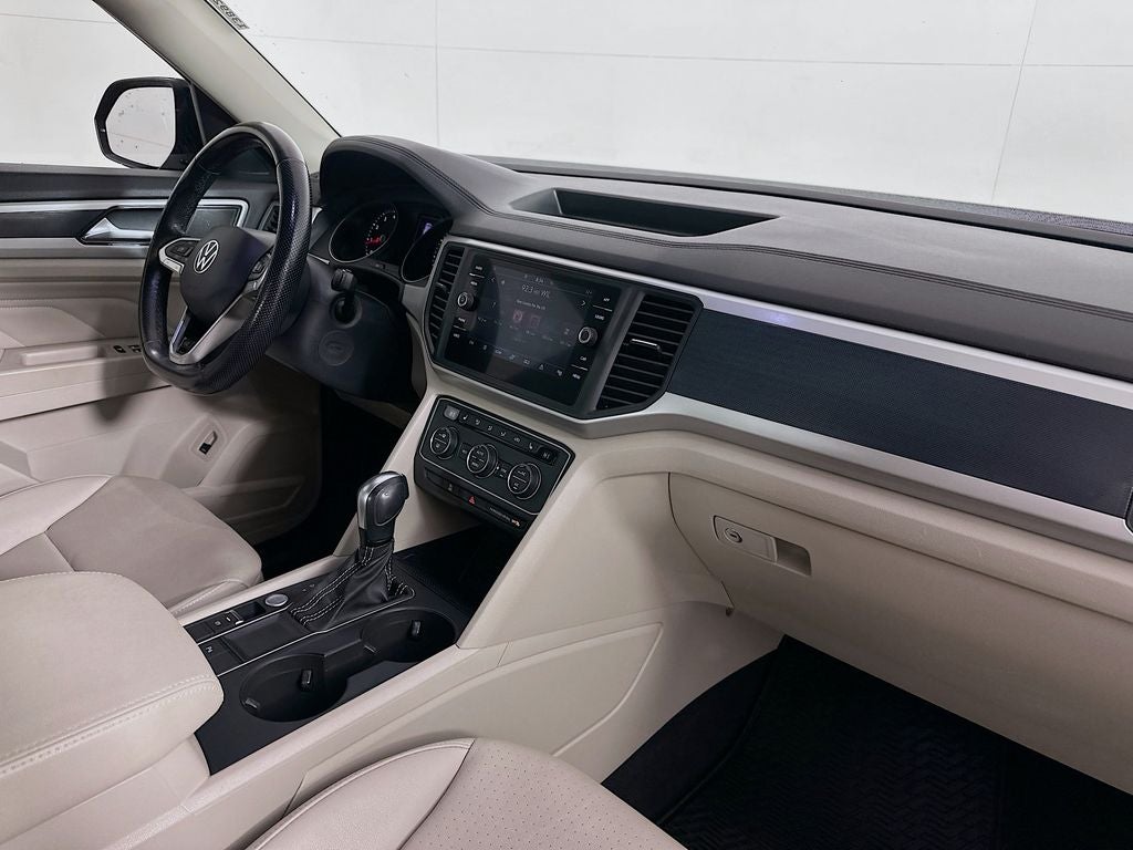 2021 Volkswagen Atlas 3.6L V6 SE w/Technology R-Line