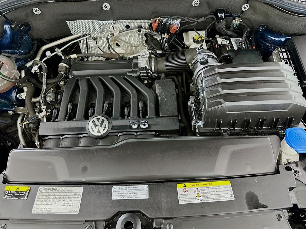 2021 Volkswagen Atlas 3.6L V6 SE w/Technology R-Line