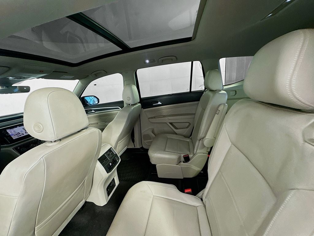 2022 Volkswagen Atlas 3.6L V6 SEL R-Line Black