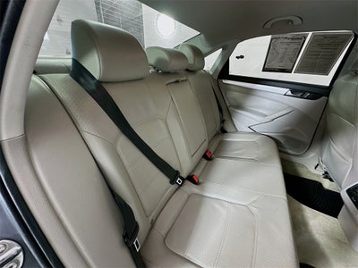 2013 Volkswagen Passat TDI SE