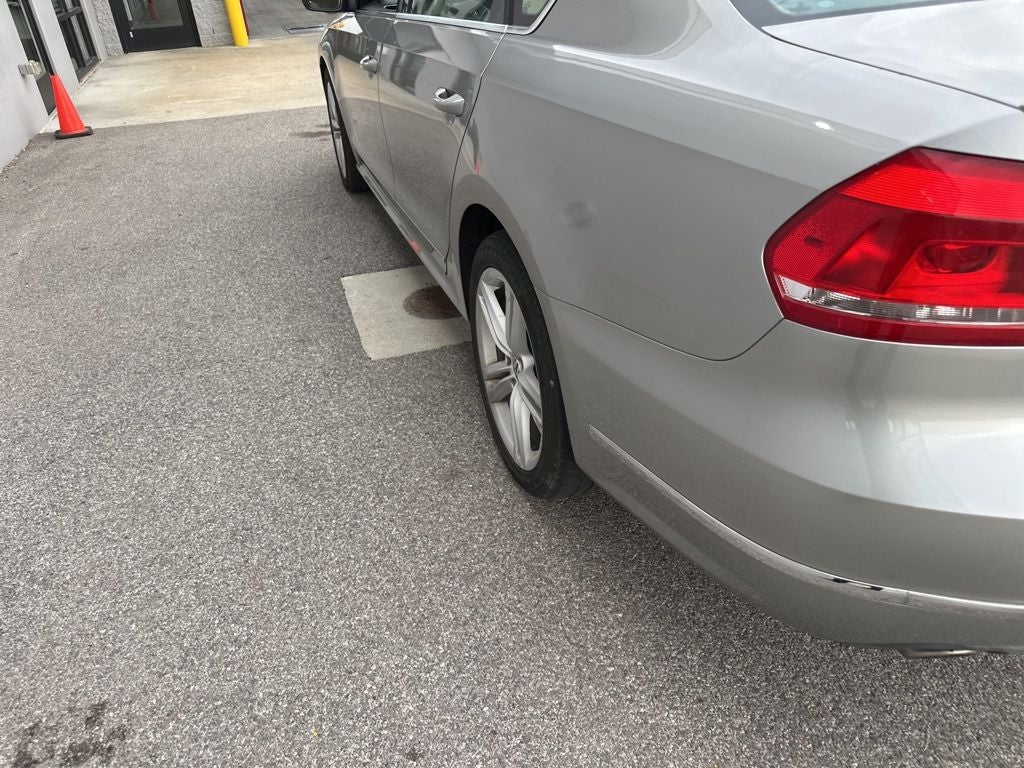 2013 Volkswagen Passat TDI SEL Premium