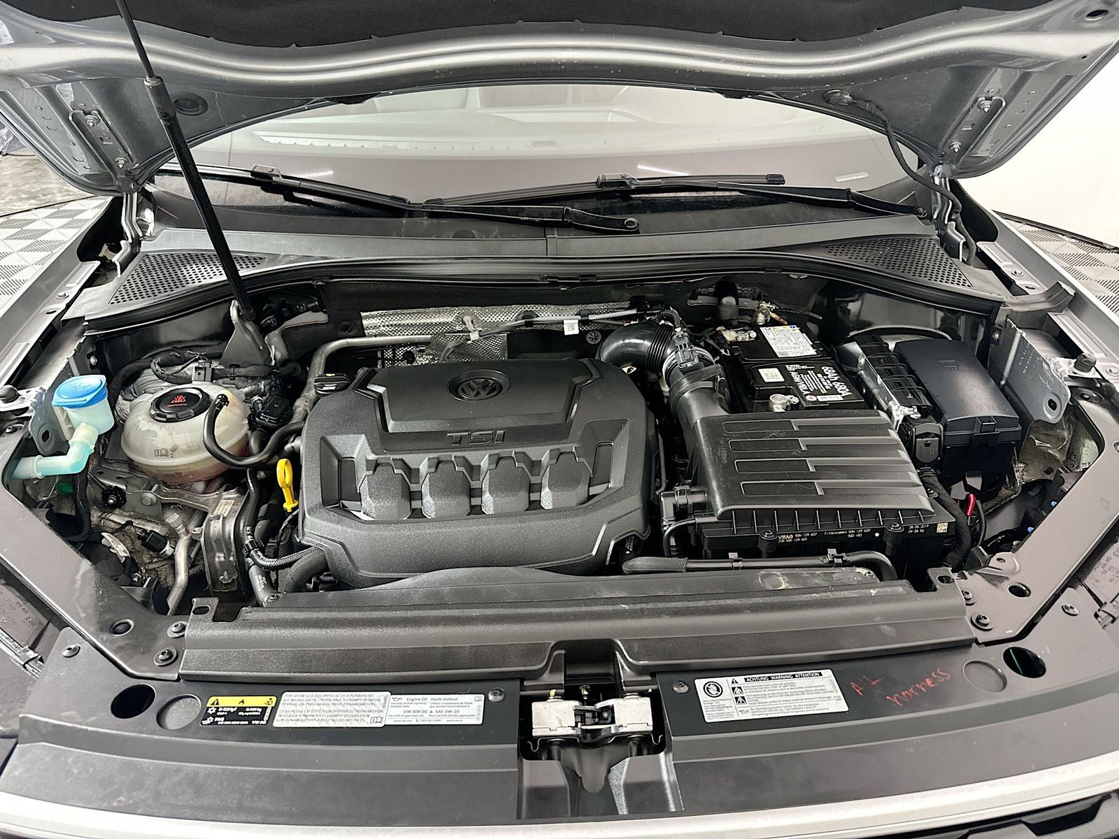 2019 Volkswagen Tiguan SEL R-Line