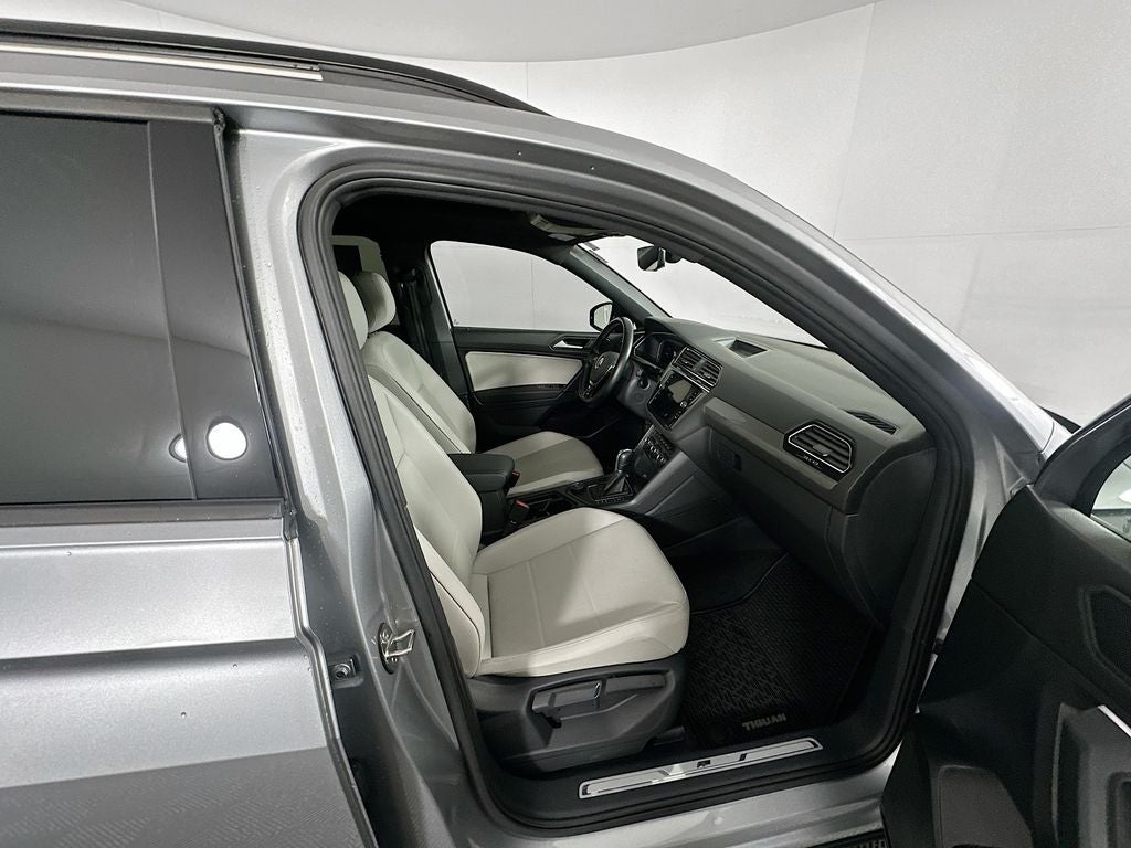 2019 Volkswagen Tiguan SEL R-Line