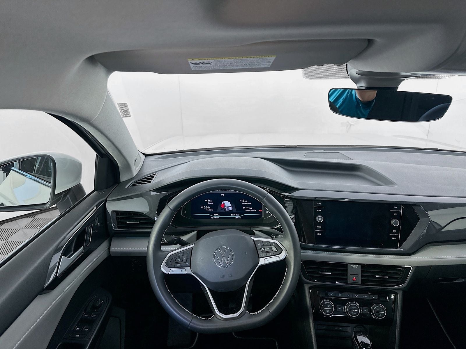 2023 Volkswagen Taos SEL