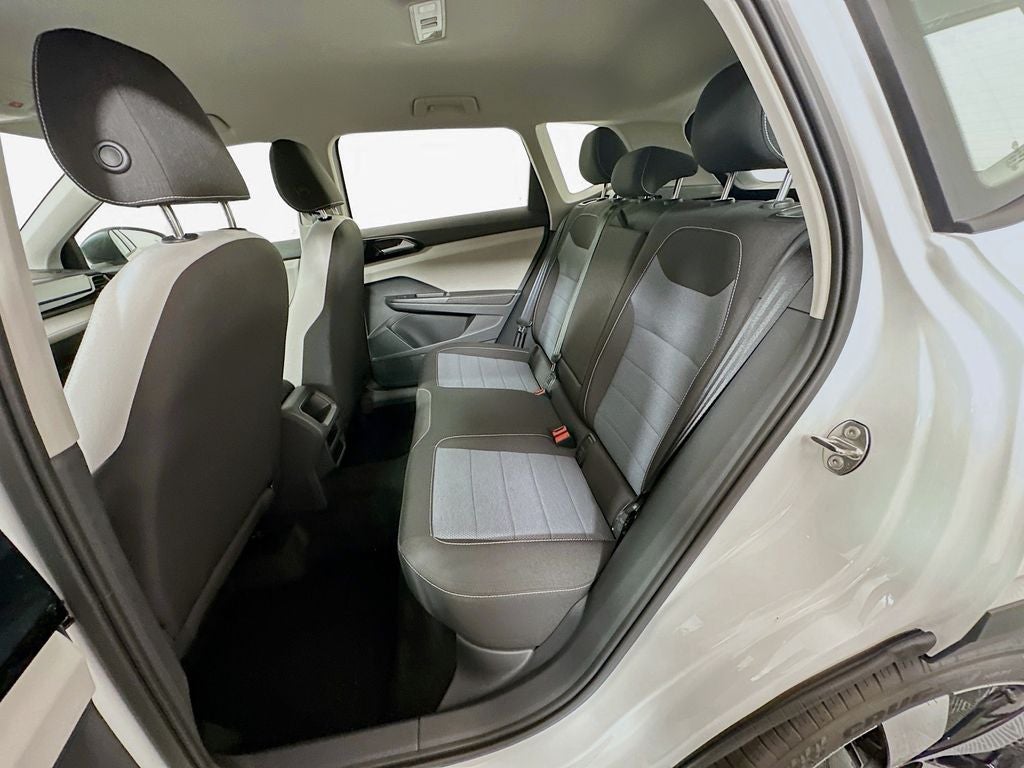 2025 Volkswagen Taos S